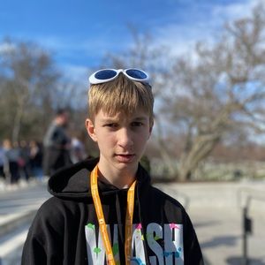 Meet your Posher, Christian